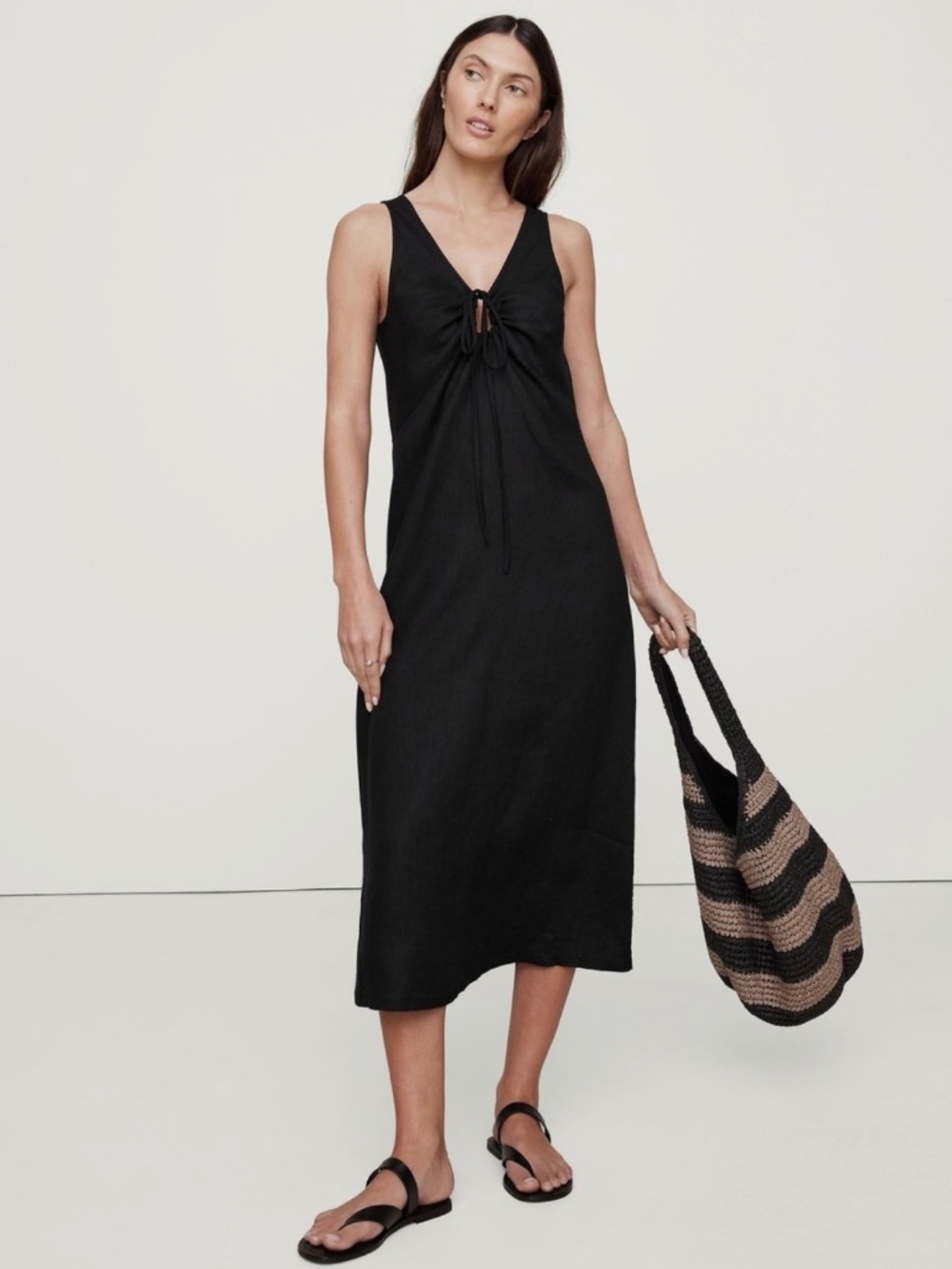 Banana Republic linen keyhole dress